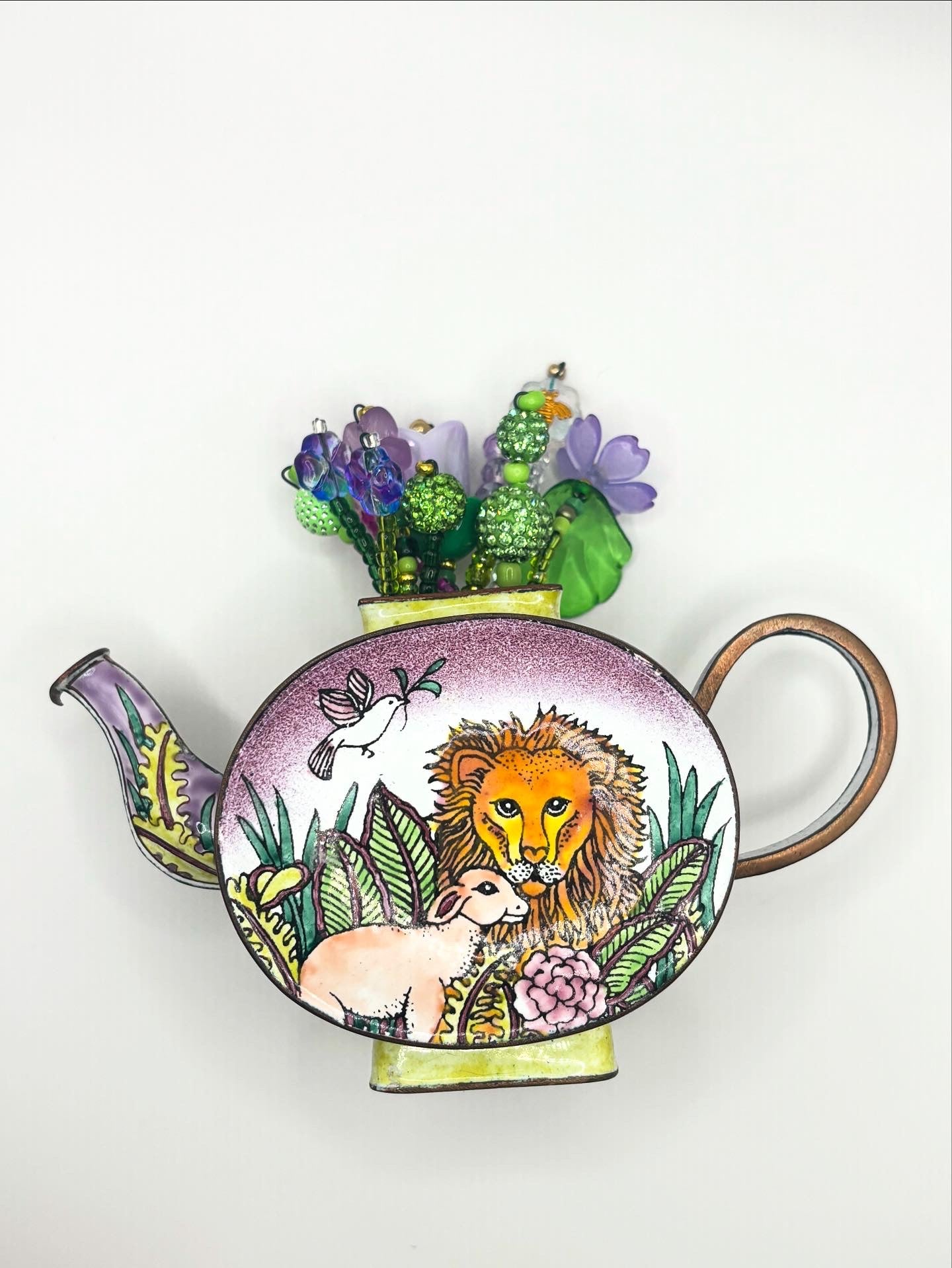 Kelvin Chen 90’s Teapot Bouquet